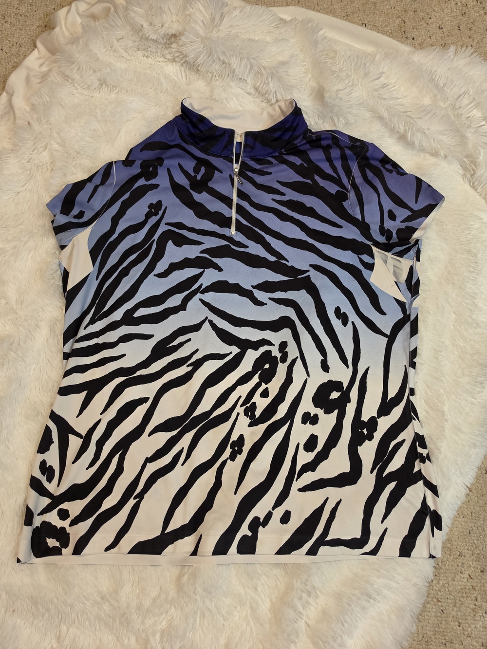 Chico's Golf Blue Gradient Zebra Print Short Sleeve Top